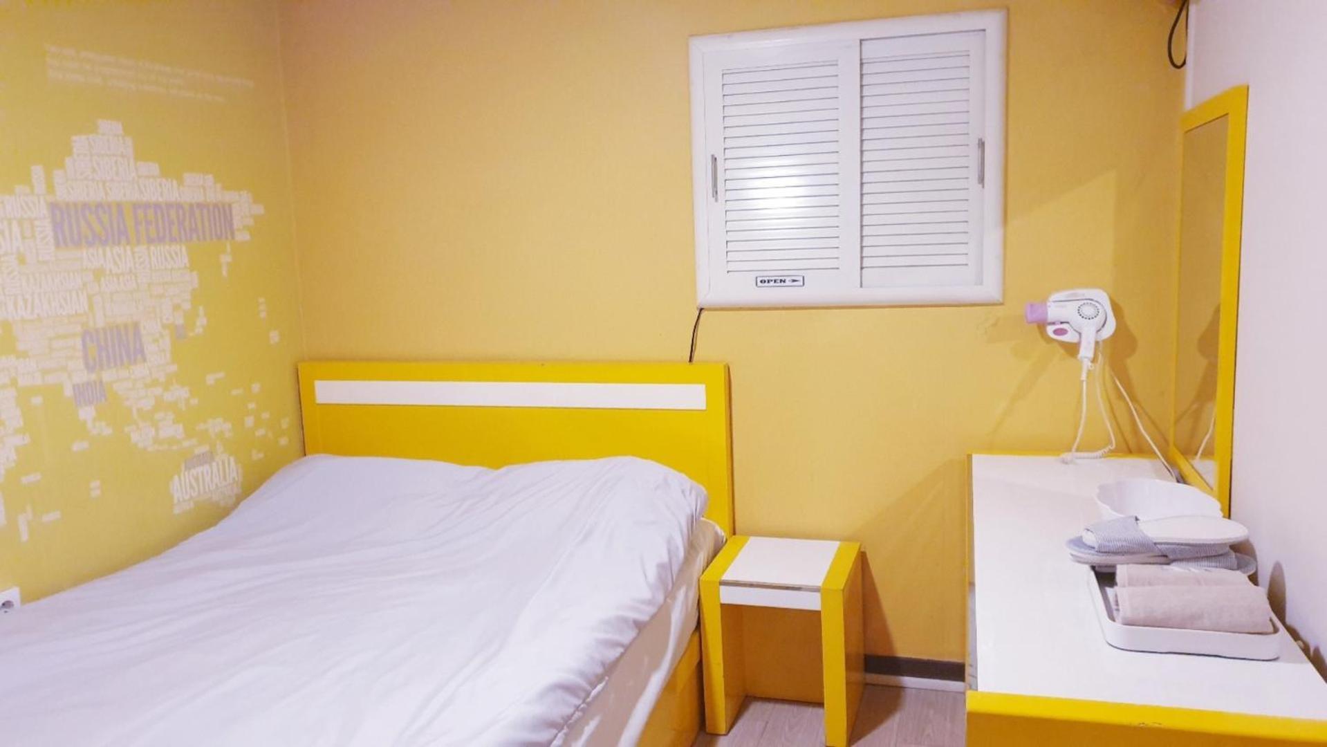 Oppaa Blue Guest house *