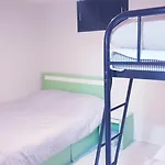 Oppaa Blue Guesthouse