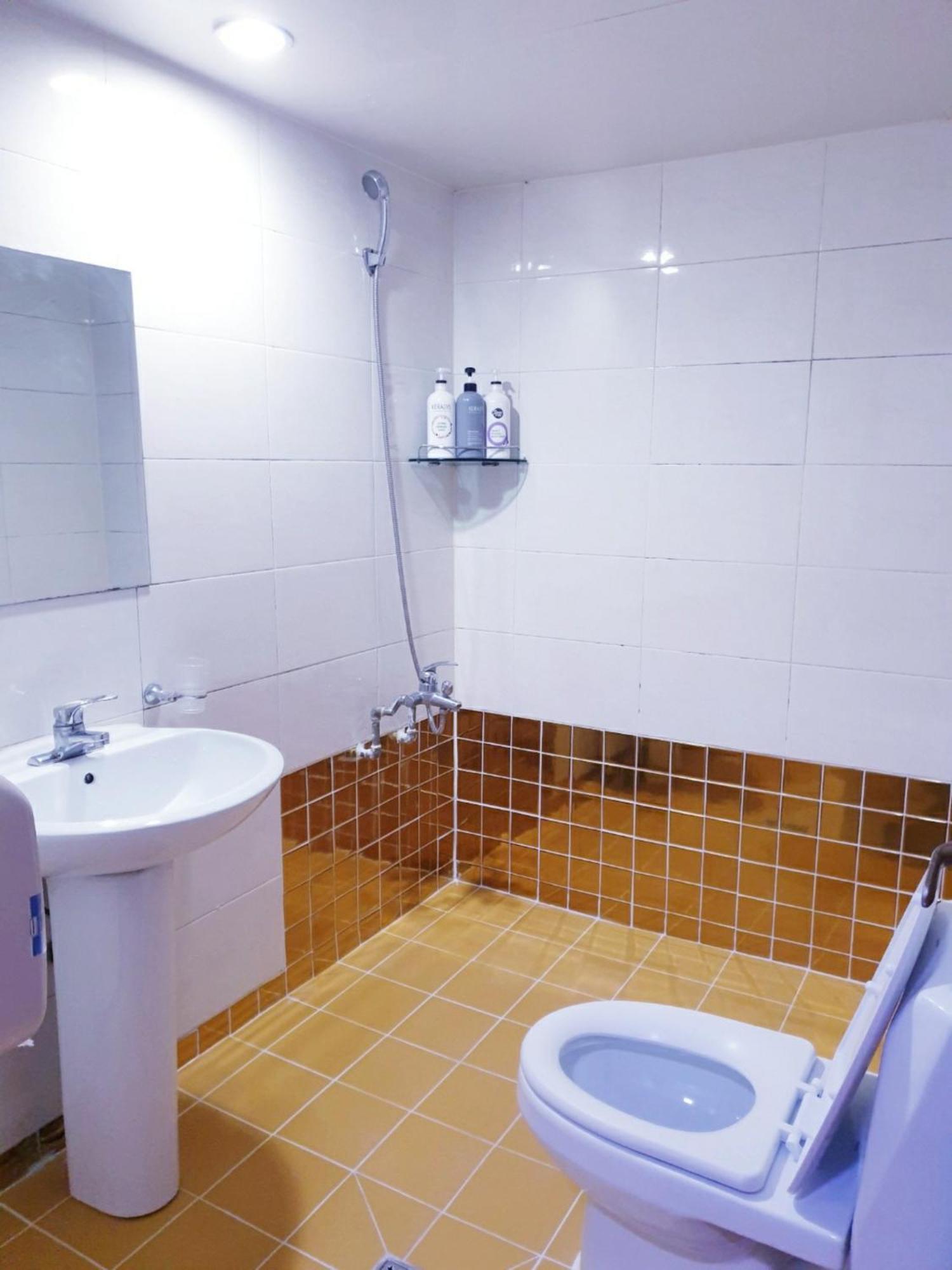 Oppaa Blue Guest house *